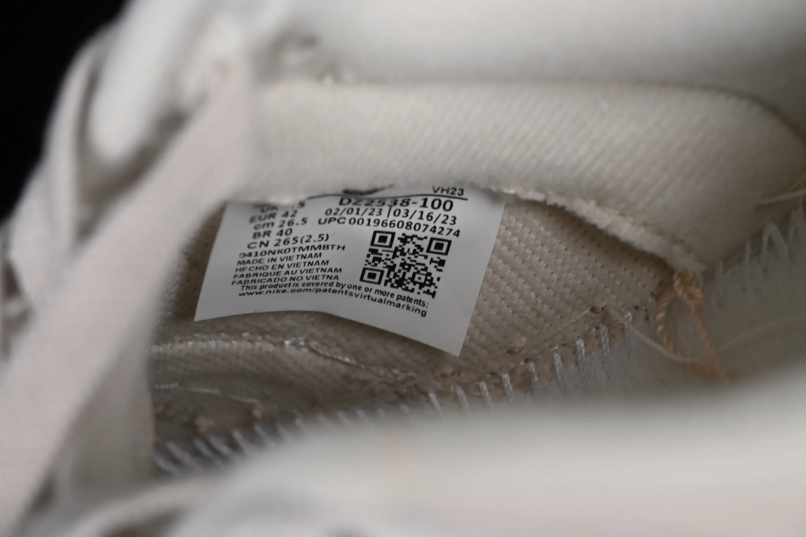 All Categories Nk SB Dunk Series Nk SB Dunk Low Low-top sneakers Nk Dunk Low "Light Orewood Brown" ​Light brown canvas SB low-top sports and leisure sneakers DZ2538-100
